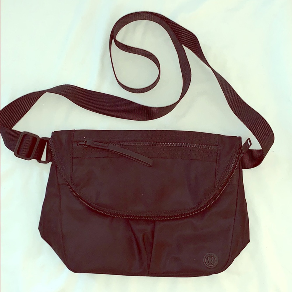 Lulu Cross Body Purse